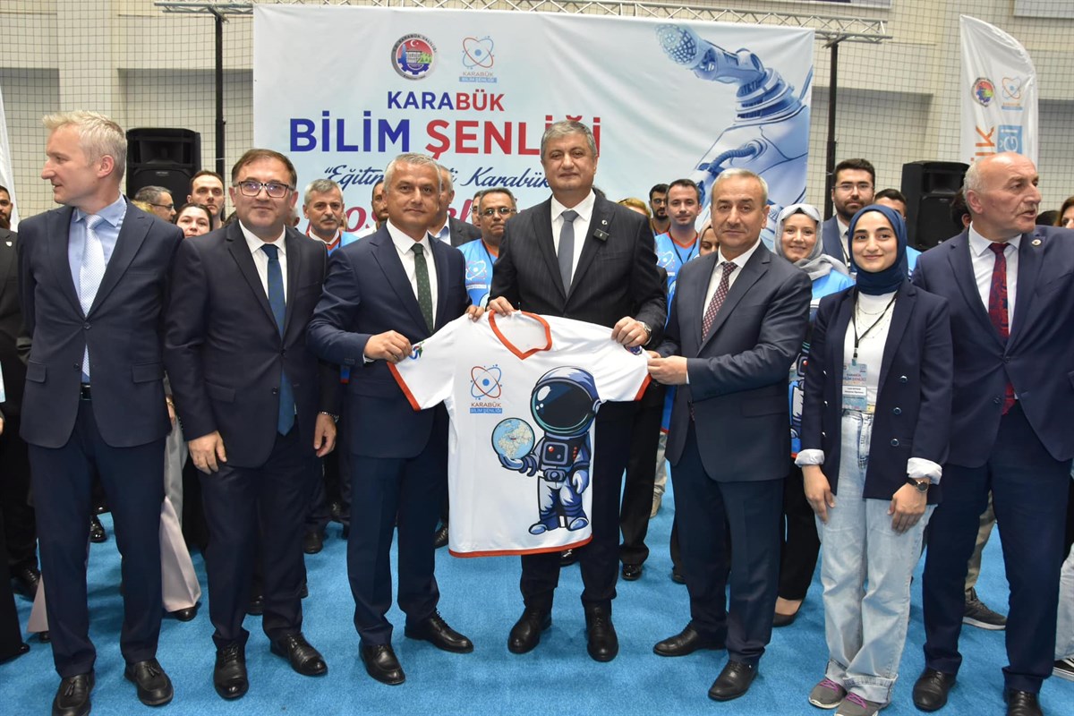 Karabük’te Bilim Şenliği Heyecanı Galeri