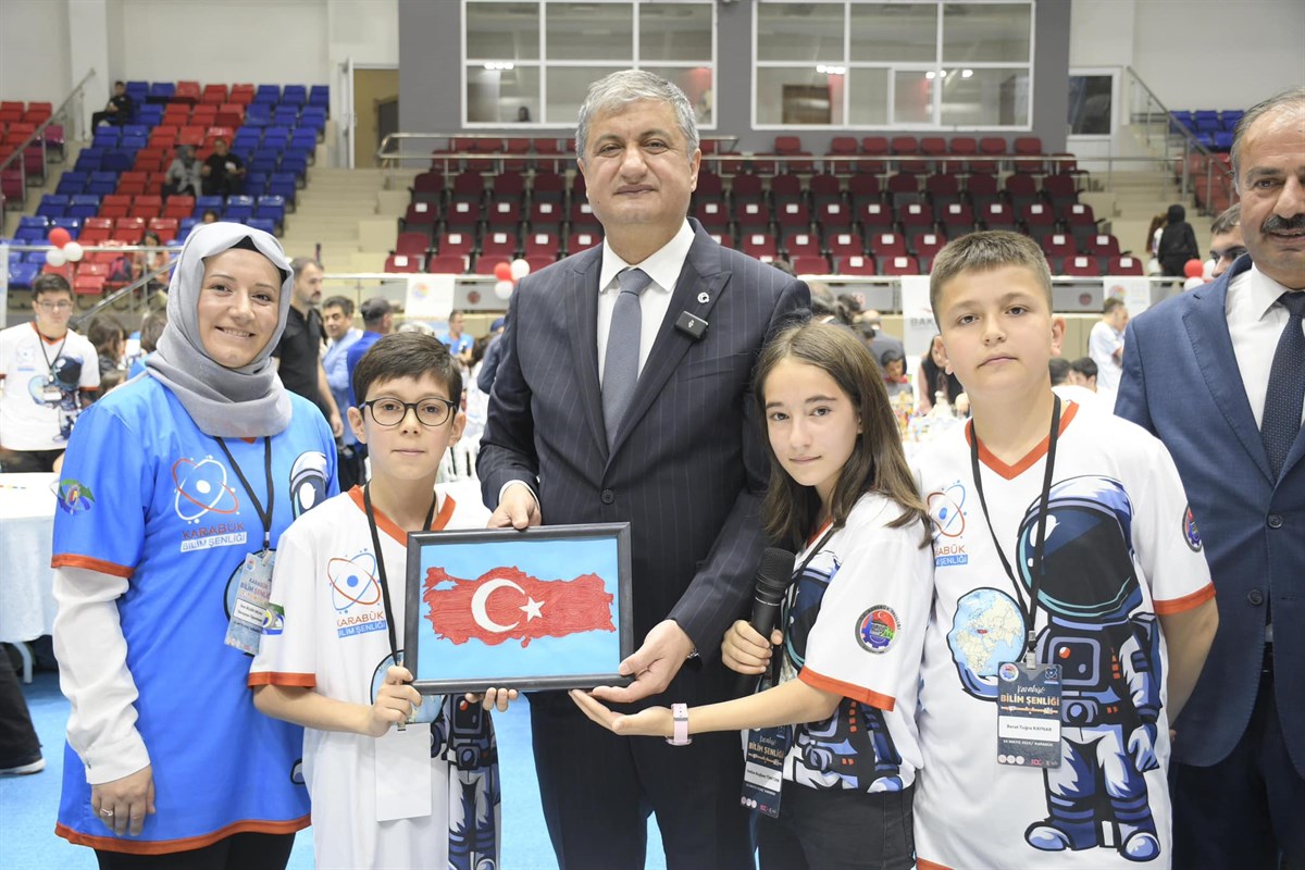 Karabük’te Bilim Şenliği Heyecanı Galeri