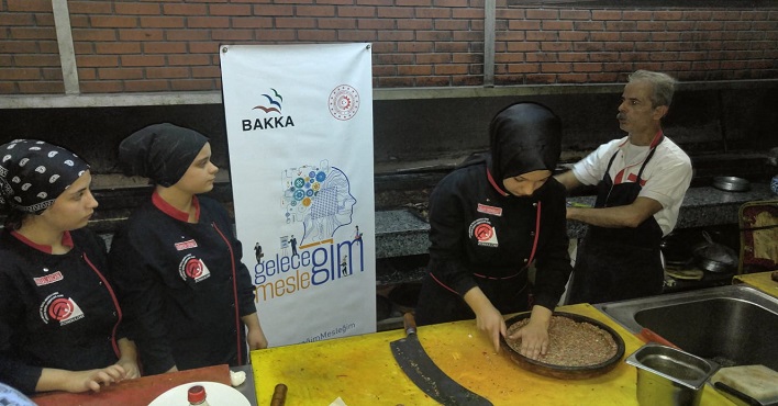 Mesleki Eğitim Teması Kapsamında Hatay Mutfağı Teknik Gezisi Yapıldı Galeri