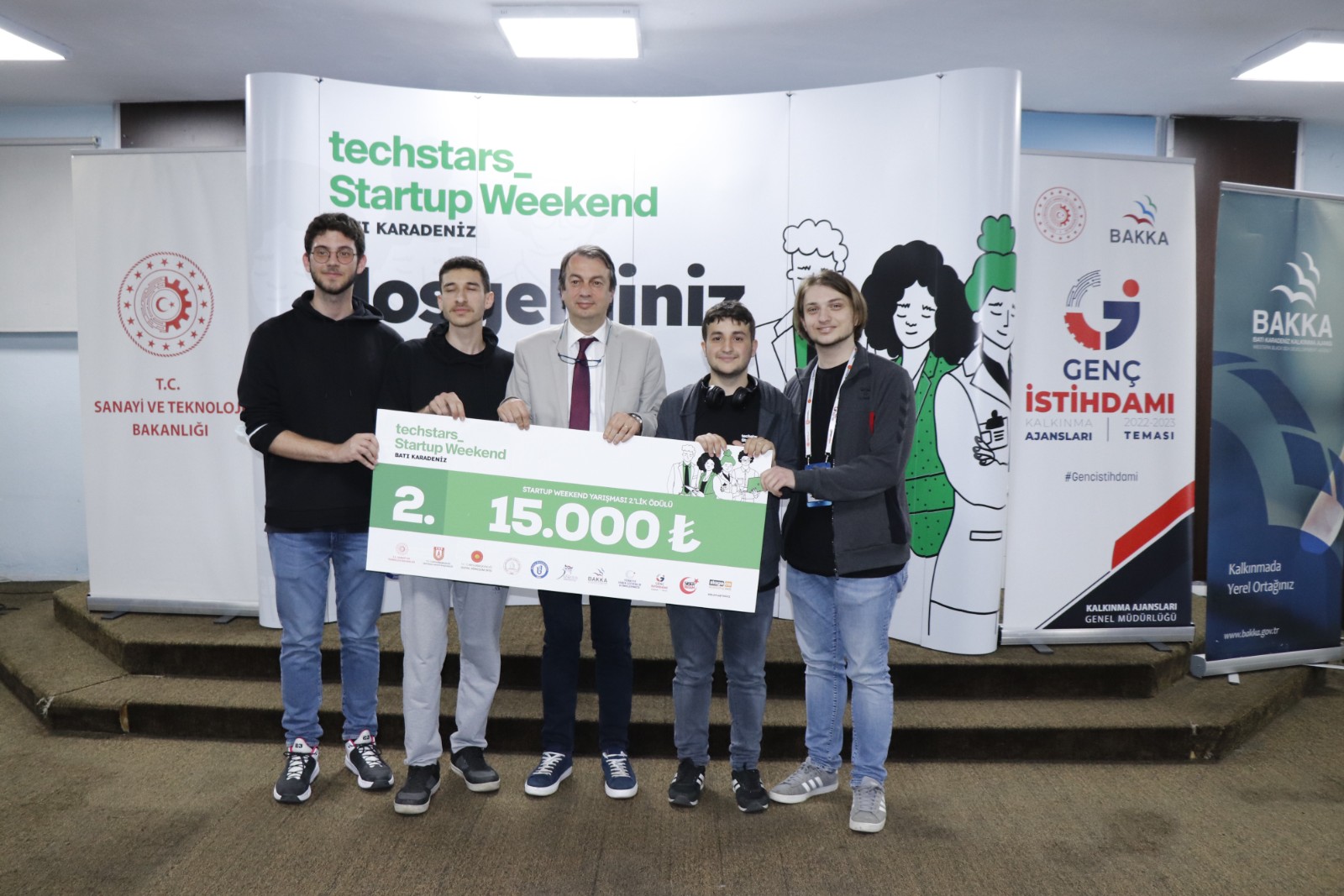 Siber Güvenlik Startup Weekend Yarışması Büyük Heyecana Sahne Oldu Galeri