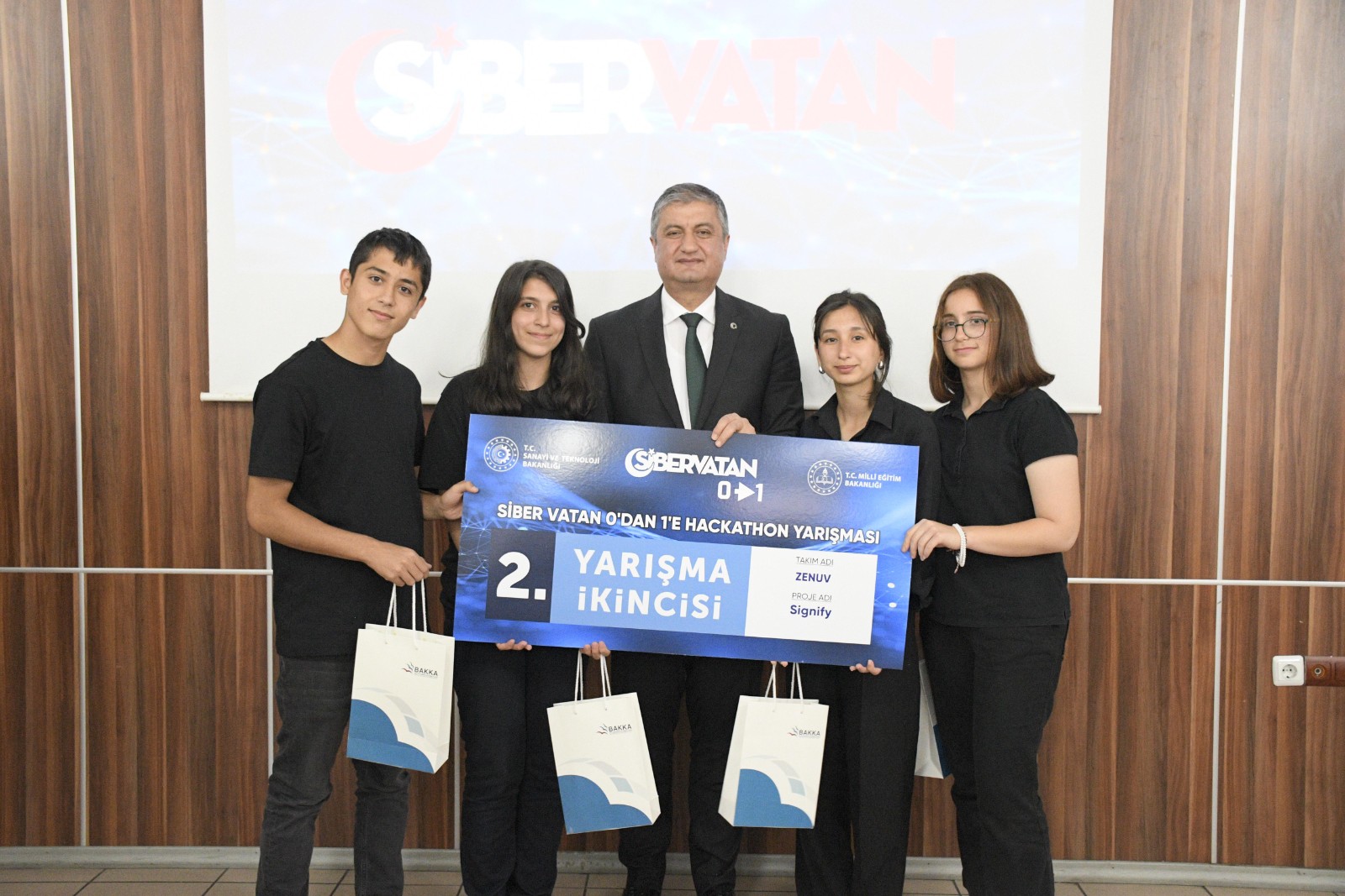 Siber Vatan 0’dan 1’e Hackathon Yarışmasında Projeler Yarıştı Galeri