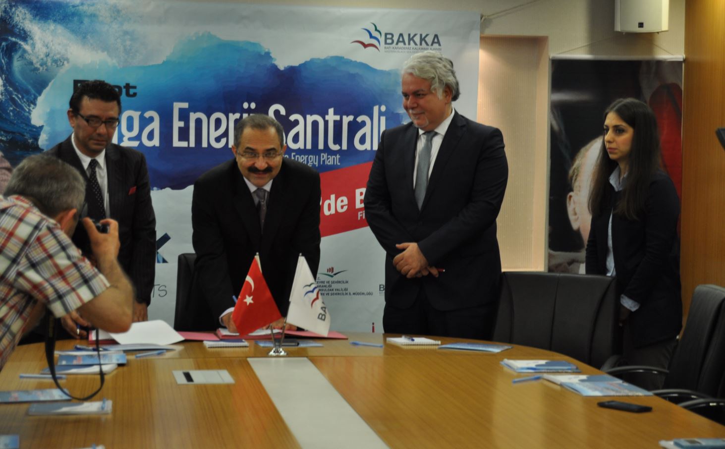 Pilot Dalga Enerji Santrali Protokolü İmzalandı Galeri