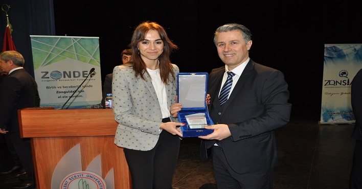 Zonguldak Değerleri Buluşuyor Konferansı Düzenlendi... Galeri