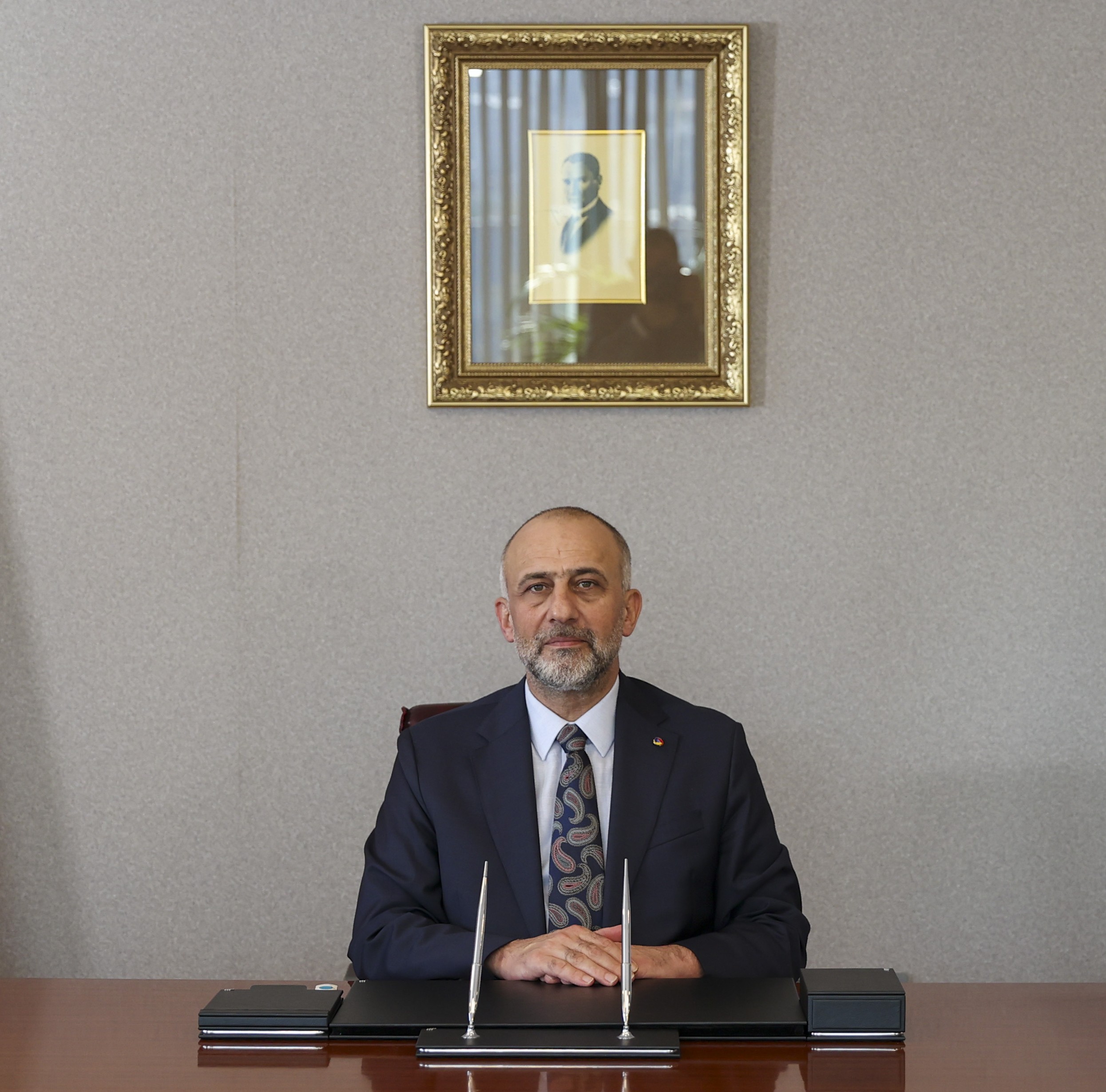 METİN DEMİR