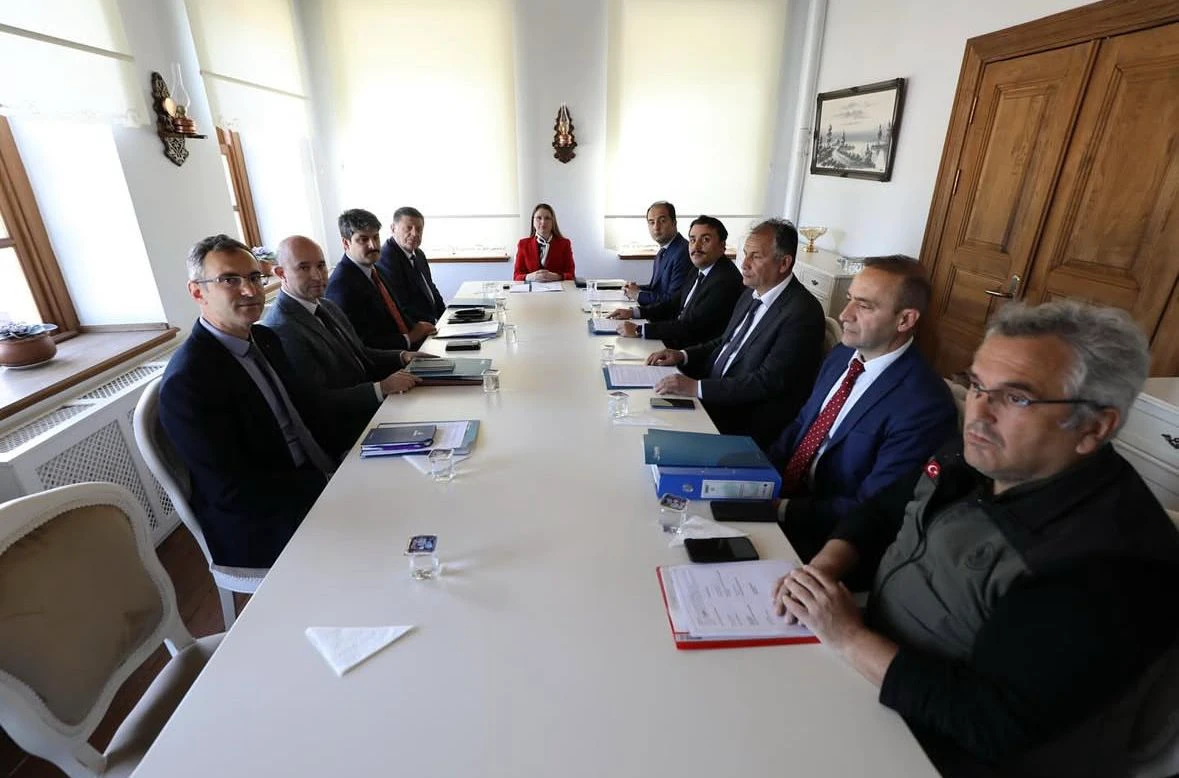İnkumu Katı Atık Sahasının Rehabilitasyonu İçin Kurumlar Arası İş Birliği Toplantısı Gerçekleştirildi