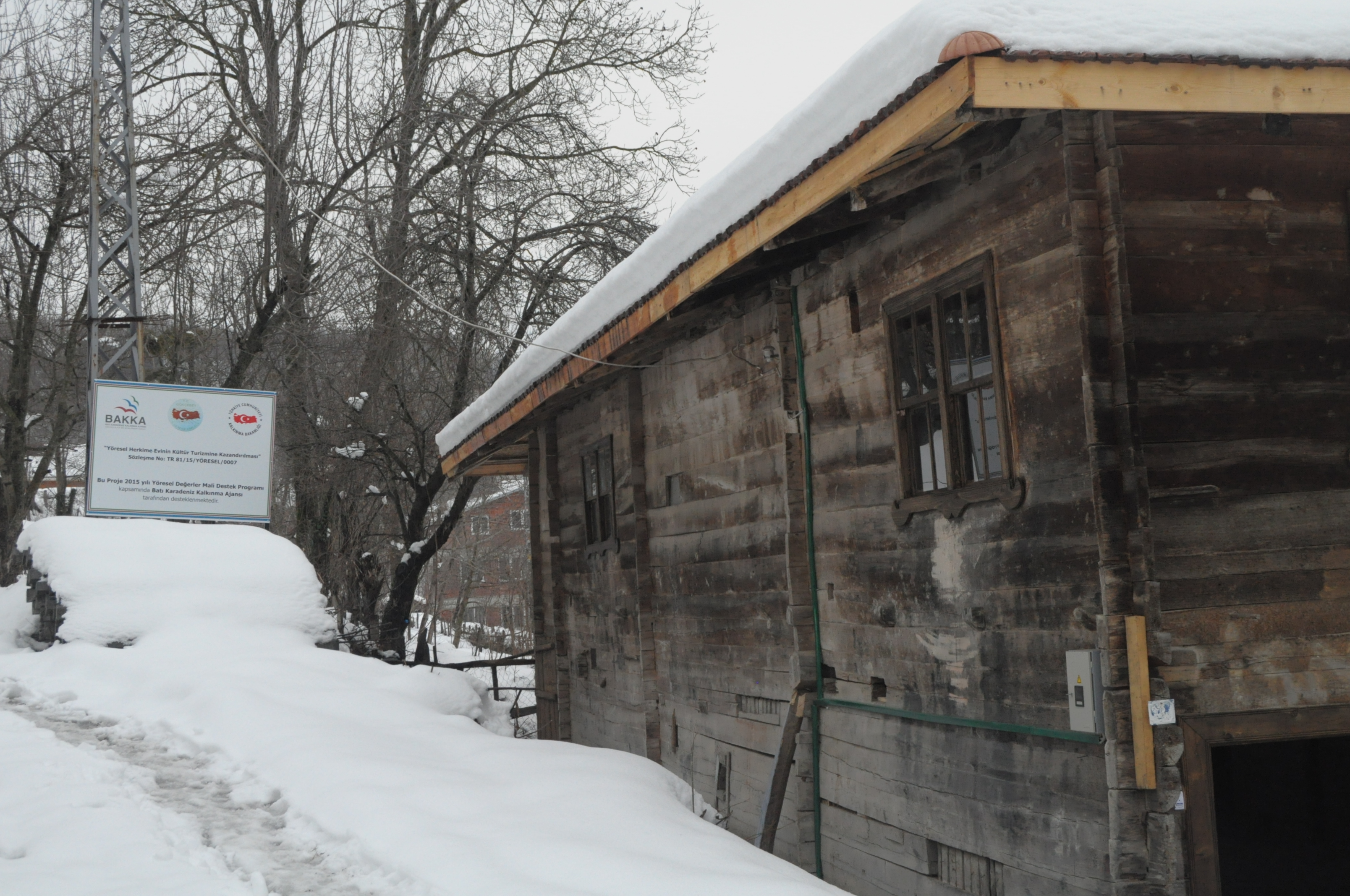 Herkime Evi Hayat Buluyor
