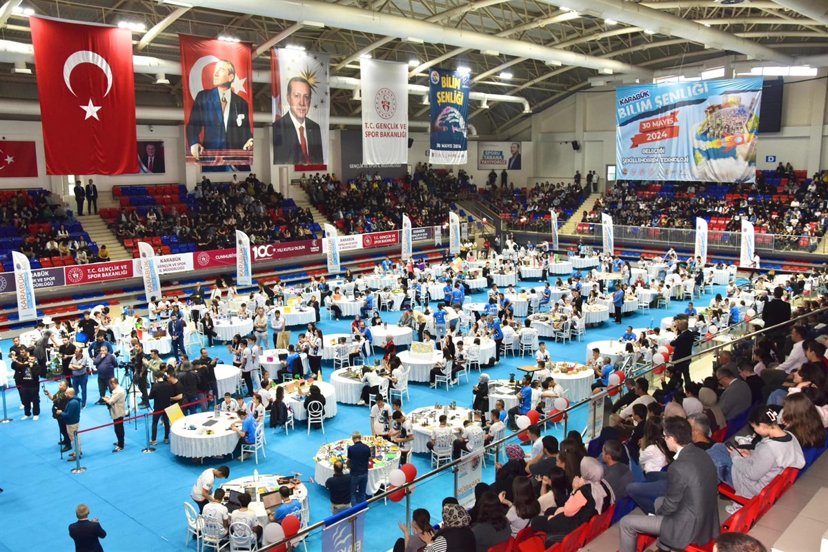 Karabük’te Bilim Şenliği Heyecanı