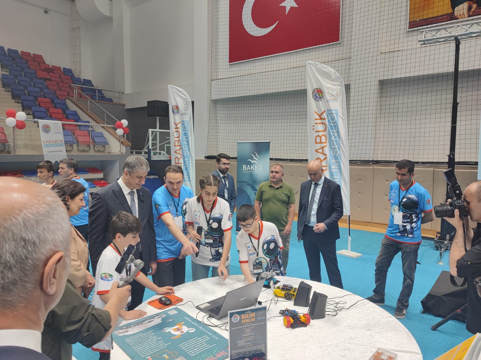 “Sürdürülebilir Bir Gelecek İçin Gençlerle Fikir Atölyesi Çalışması” Proje Tanıtıldı