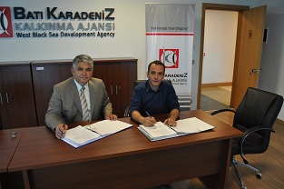 2010 Yılı Mali Destek Programı Kapsamında Yedek Projelerle Sözleşmeler İmzalanmaya Başlandı