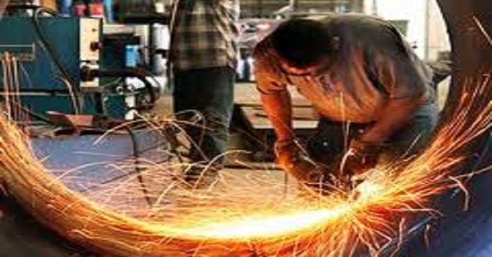 Sanayi üretimi Temmuz ayında yıllık bazda % 6,9 artış gösterdi
