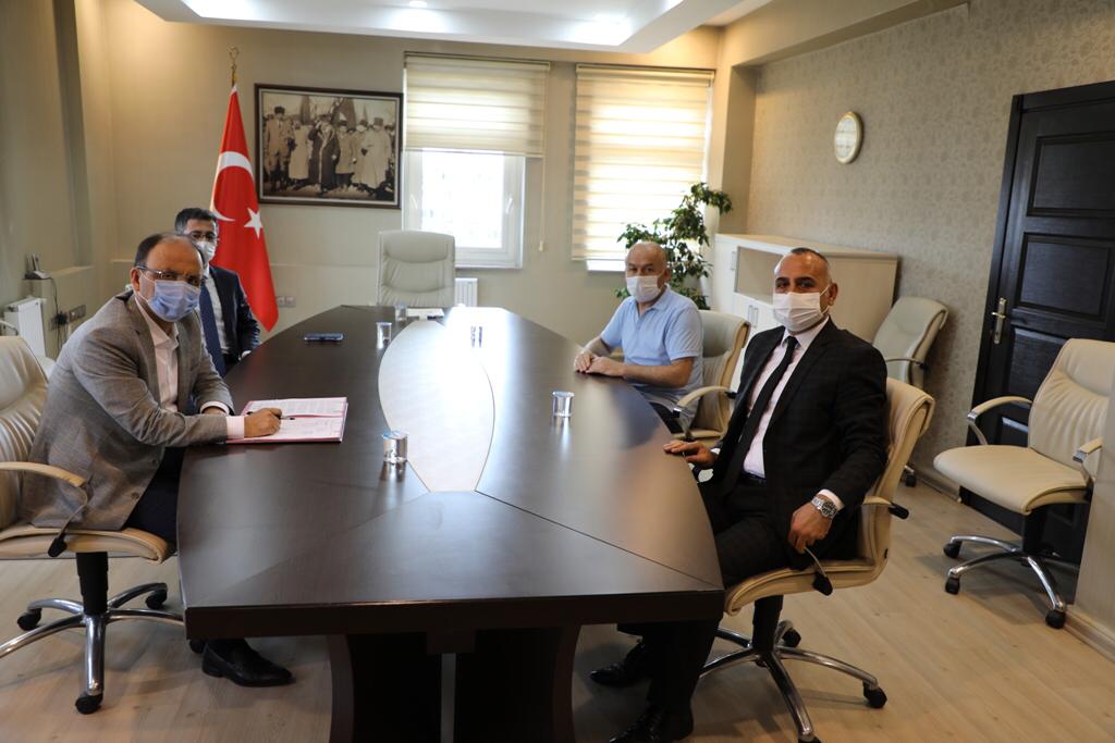 “Bartın’da Güçlü Gelecek, Nitelikli İş Gücüyle İnşa Edilecek” Projesinde İmzalar Atıldı