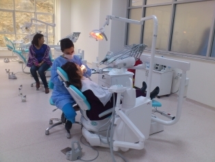 BEÜ-Diş Hekimliği Fakültesinde Eğitim ve Sağlık Hizmetlerinin Kalitesi Artıyor... Galeri