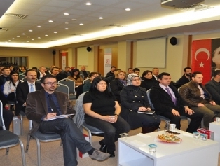 Zonguldak’ta Batı Karadeniz Kalkınma Ajansı (BAKKA) 2014 yılı KOBİ ve Sosyal Kalkınma Mali Destek Programları Eğitim Toplantısı Gerçekleştirildi. Galeri
