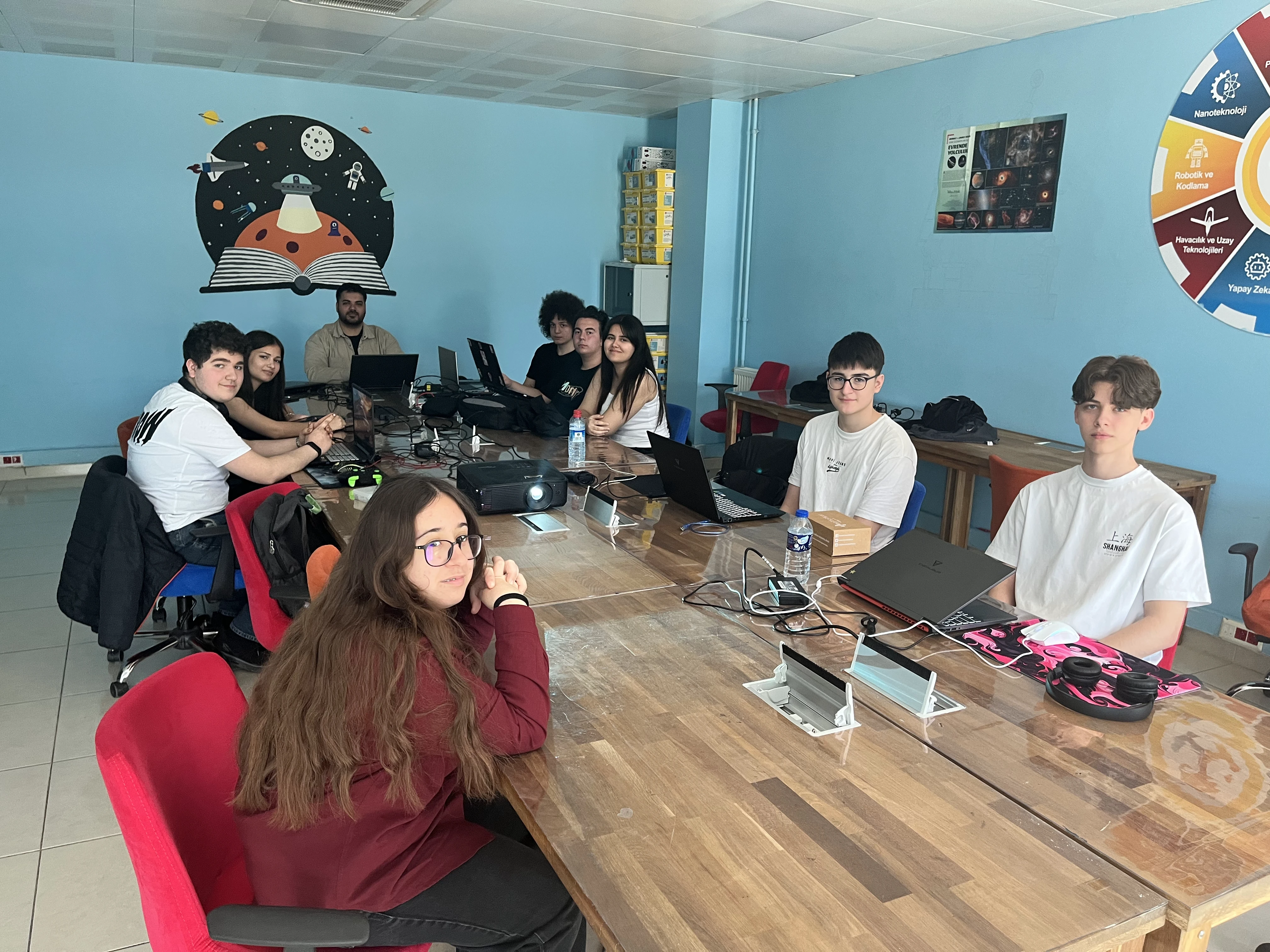 Bartın’da Yapay Zekâ ve İleri Teknoloji Eğitim ve Mentörlük Programı Başladı