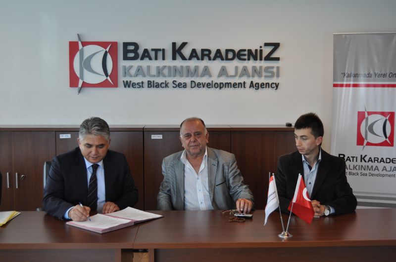 2010 Yılı Mali Destek Programı Kapsamında Sözleşmeler İmzalanmaya Başlandı - 1