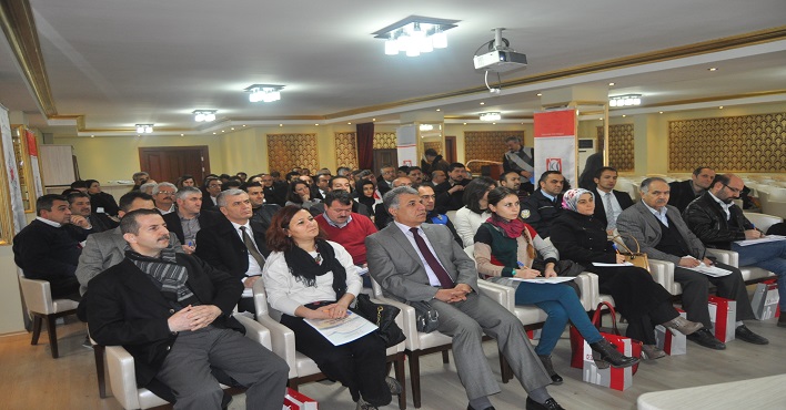 Safranbolu’da Batı Karadeniz Kalkınma Ajansı (BAKKA) 2014 yılı KOBİ ve Sosyal Kalkınma Mali Destek Programları Eğitim Toplantısı Gerçekleştirildi.
