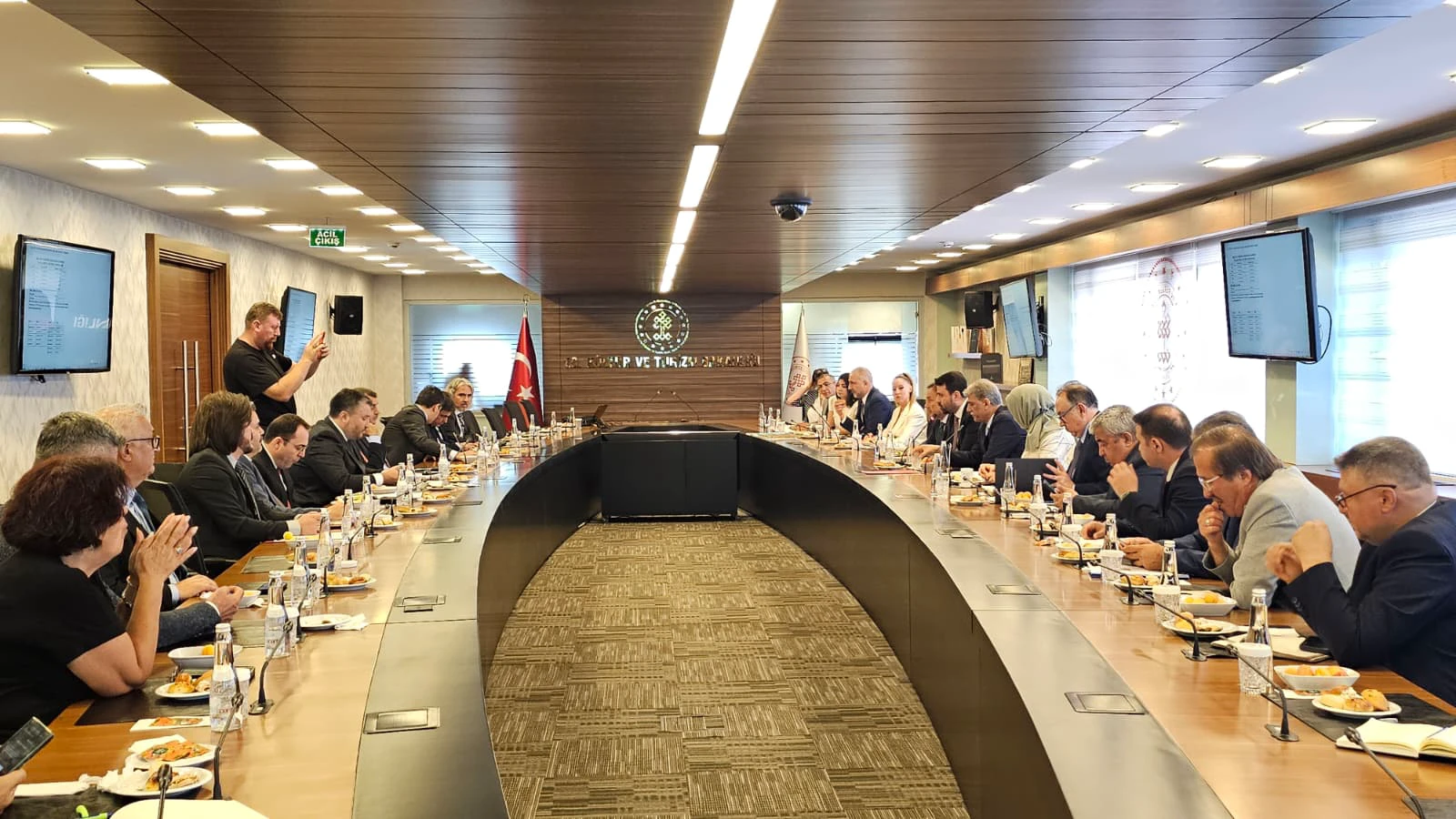 Turistik Karaelmas Ekspresi 2026 Yılı Programına İlişkin İstişare Toplantısı Gerçekleştirildi  