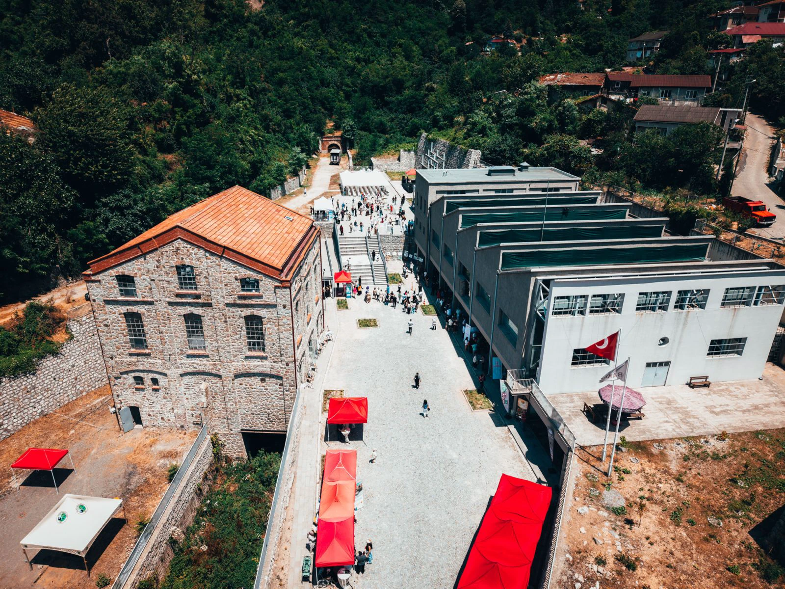 VadiFest, Zonguldak'ın Endüstriyel, Kültürel ve Jeolojik Mirasını Yüzlerce Ziyaretçiyle Buluşturdu